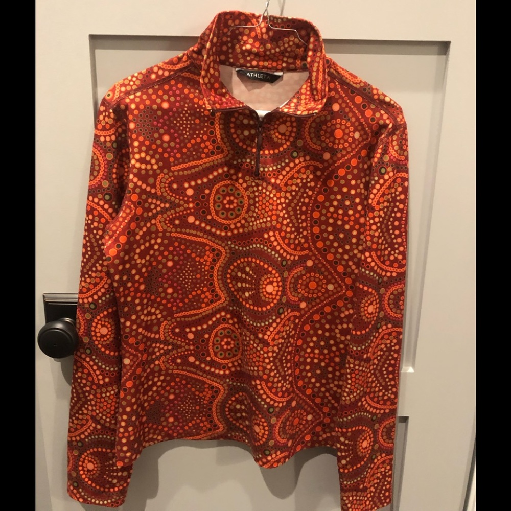 Athleta printed half zip long sleeve, wicking
